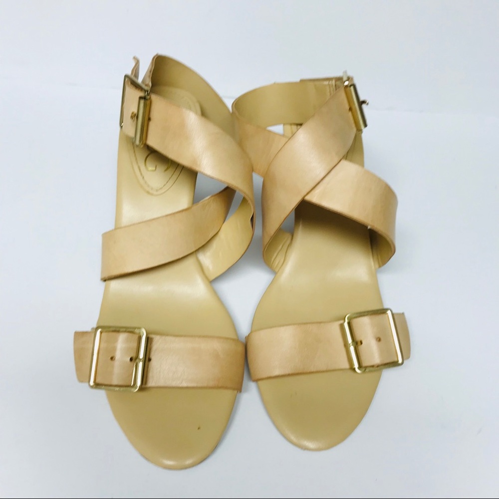 BCBG Paris woman’s shoes size 6.5 B .